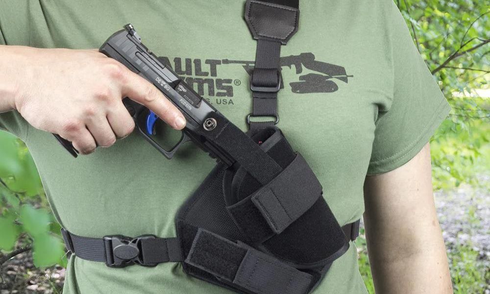 How Does a Tactical Holster Differ From a Normal Holster?