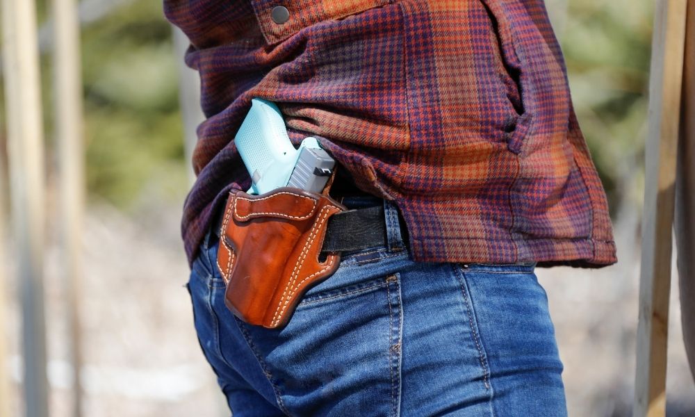 5 Useful Accessories for Concealed Carry Holsters