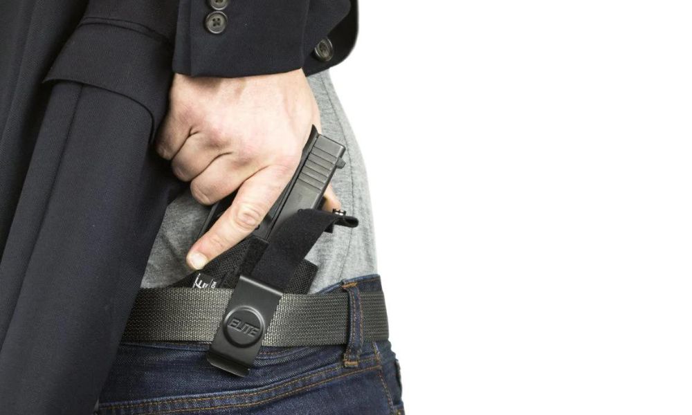 3 Tips for Shooting a Handgun One-Handed