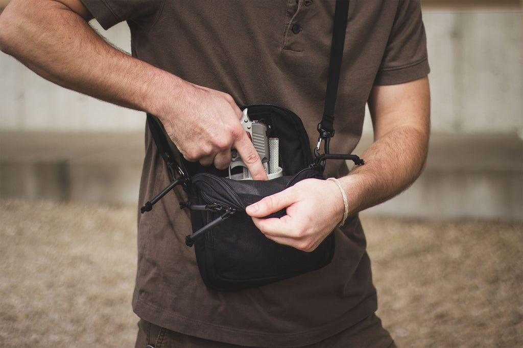 Avenger Gun Pack Quick Draw off-body carry