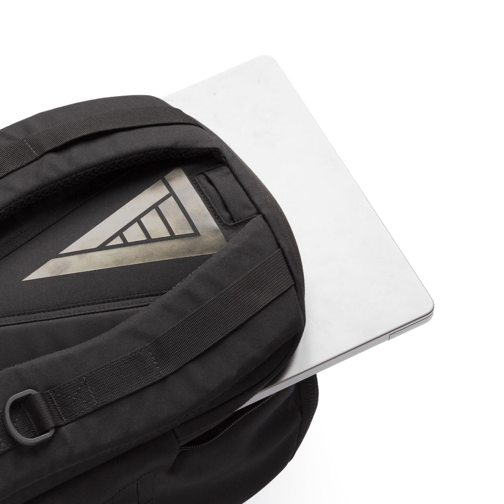 Apex 12-Hour Backpack 24L