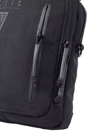 Avenger gunpack, up close zipper image