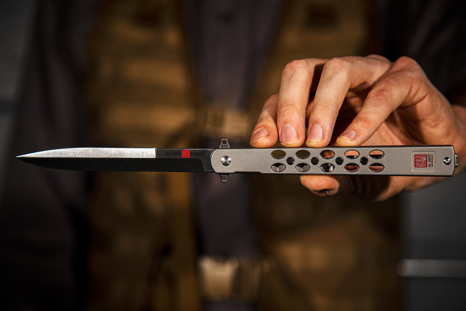 AMK Quicksilver, Ceramic Ball Bearing, D2, 5" Traditional Talon, TC4 Handle,