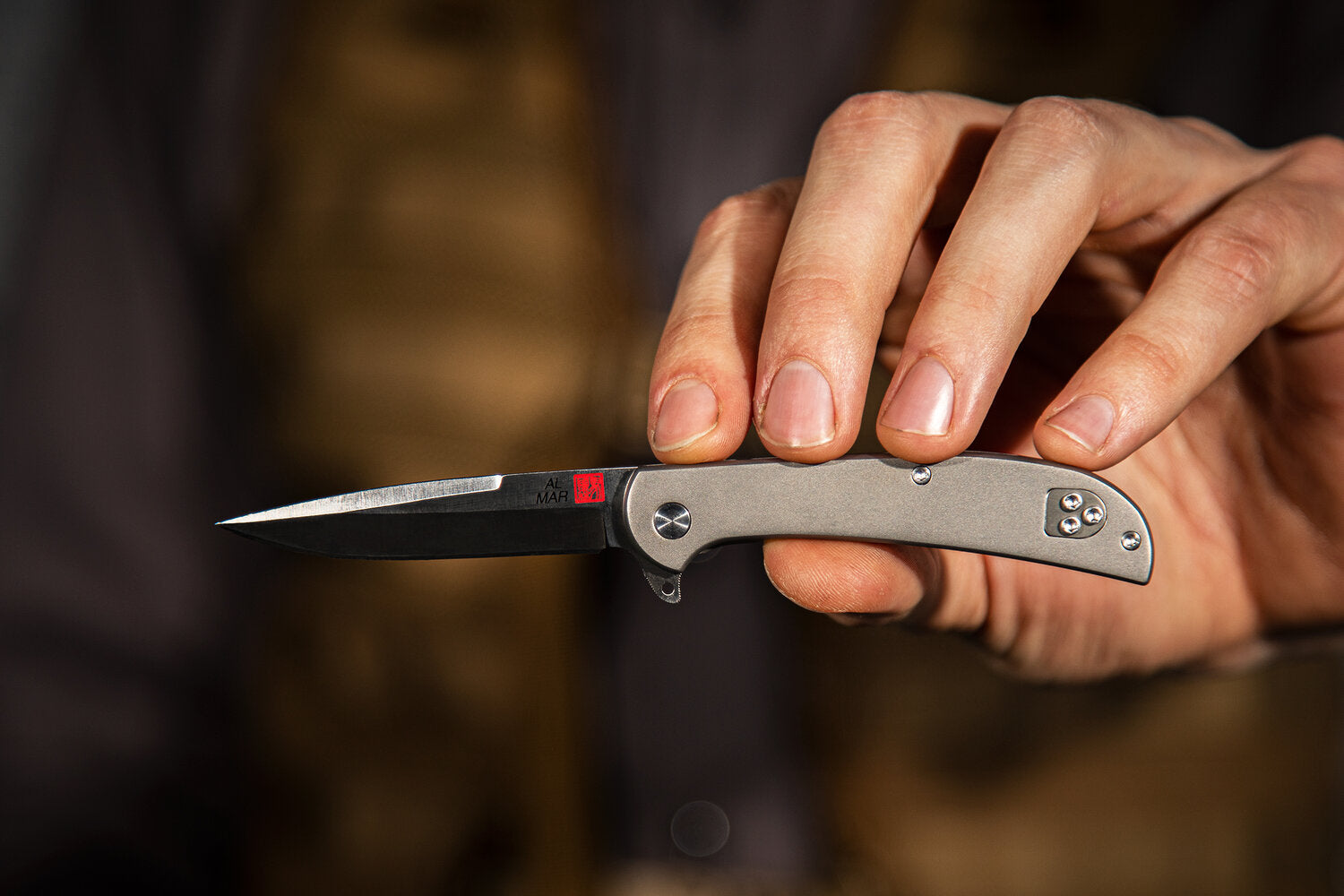 Al Mar Knvies Ultralight Titanium Series, Hawk, Frame Lock, D2 58HRC, Satin, 2.5" Traditional, TC4 Handle